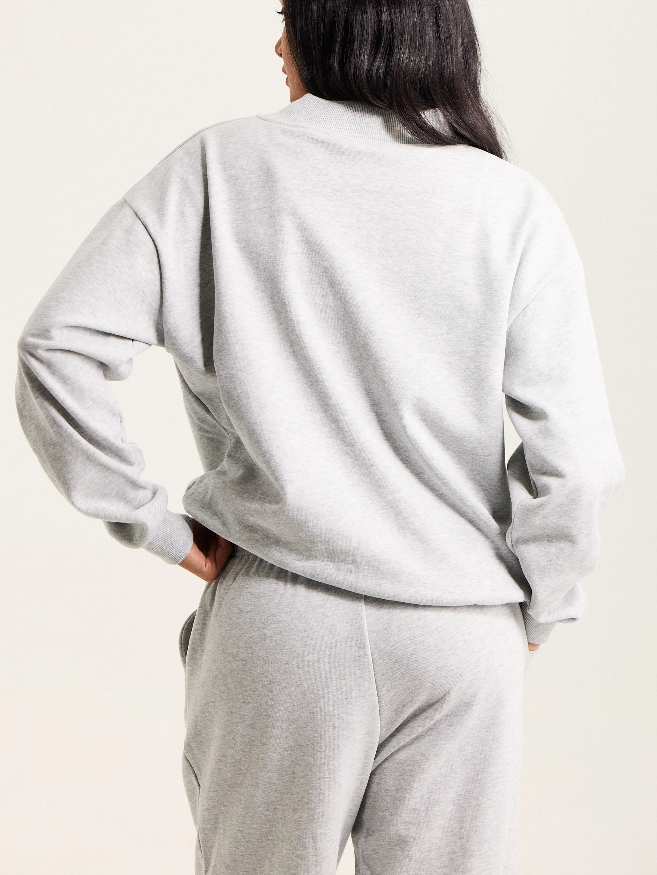 Lightweight Turtleneck Sweatshirt - Image 4