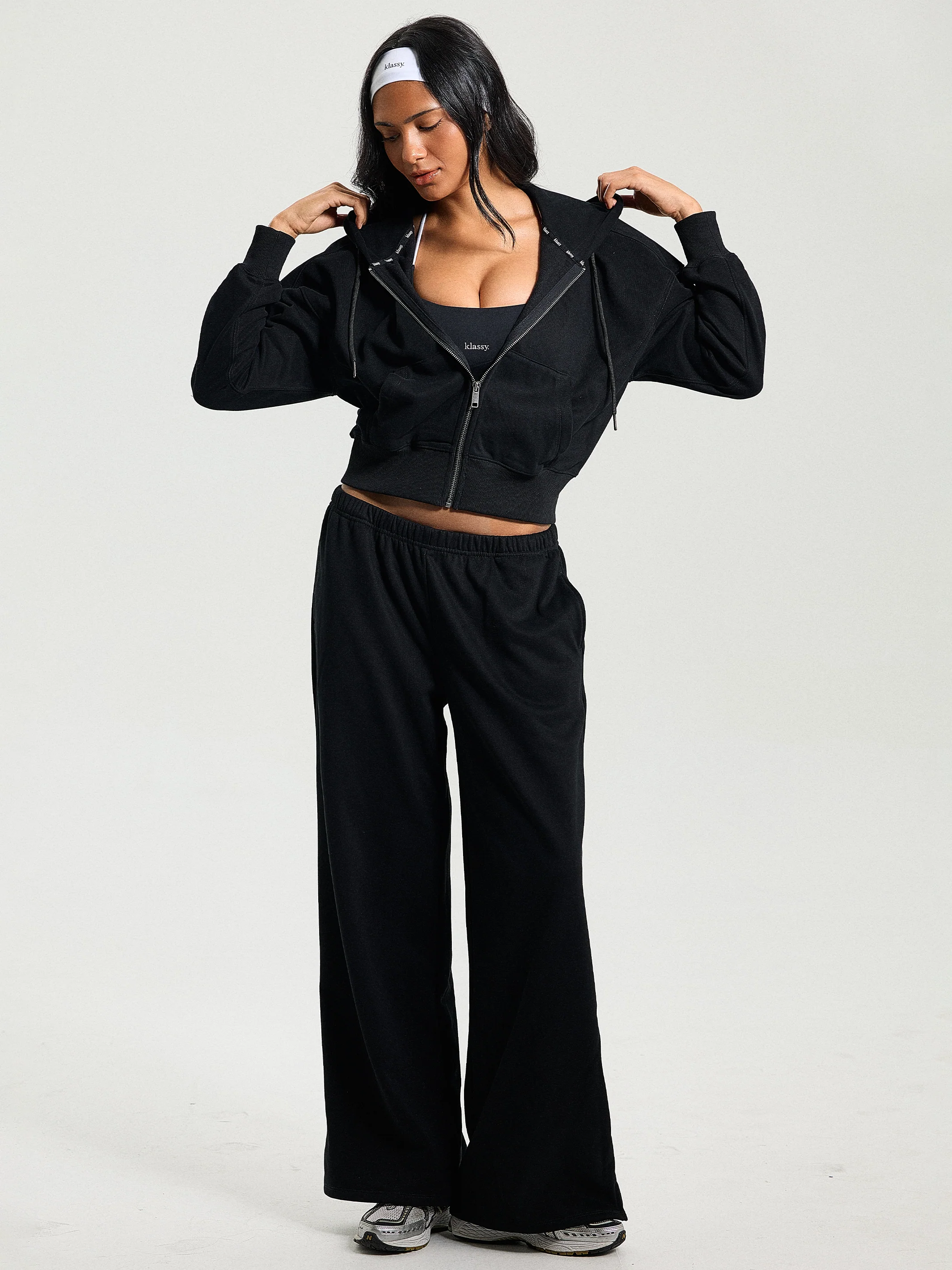 Lightweight Wide Leg Sweat Pants - Image 17