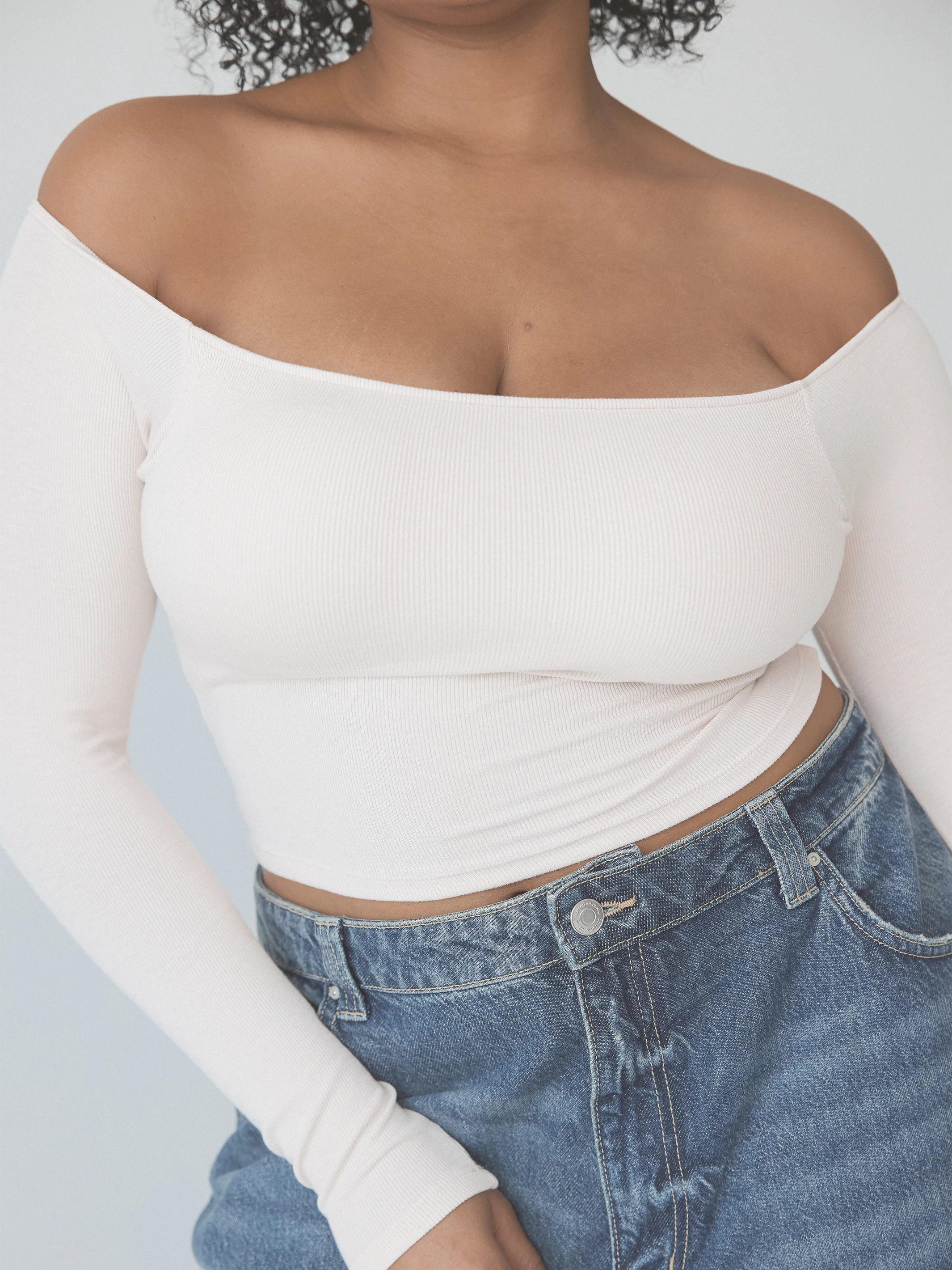 Ribbed Off The Shoulder Long Sleeve Crop - Image 11