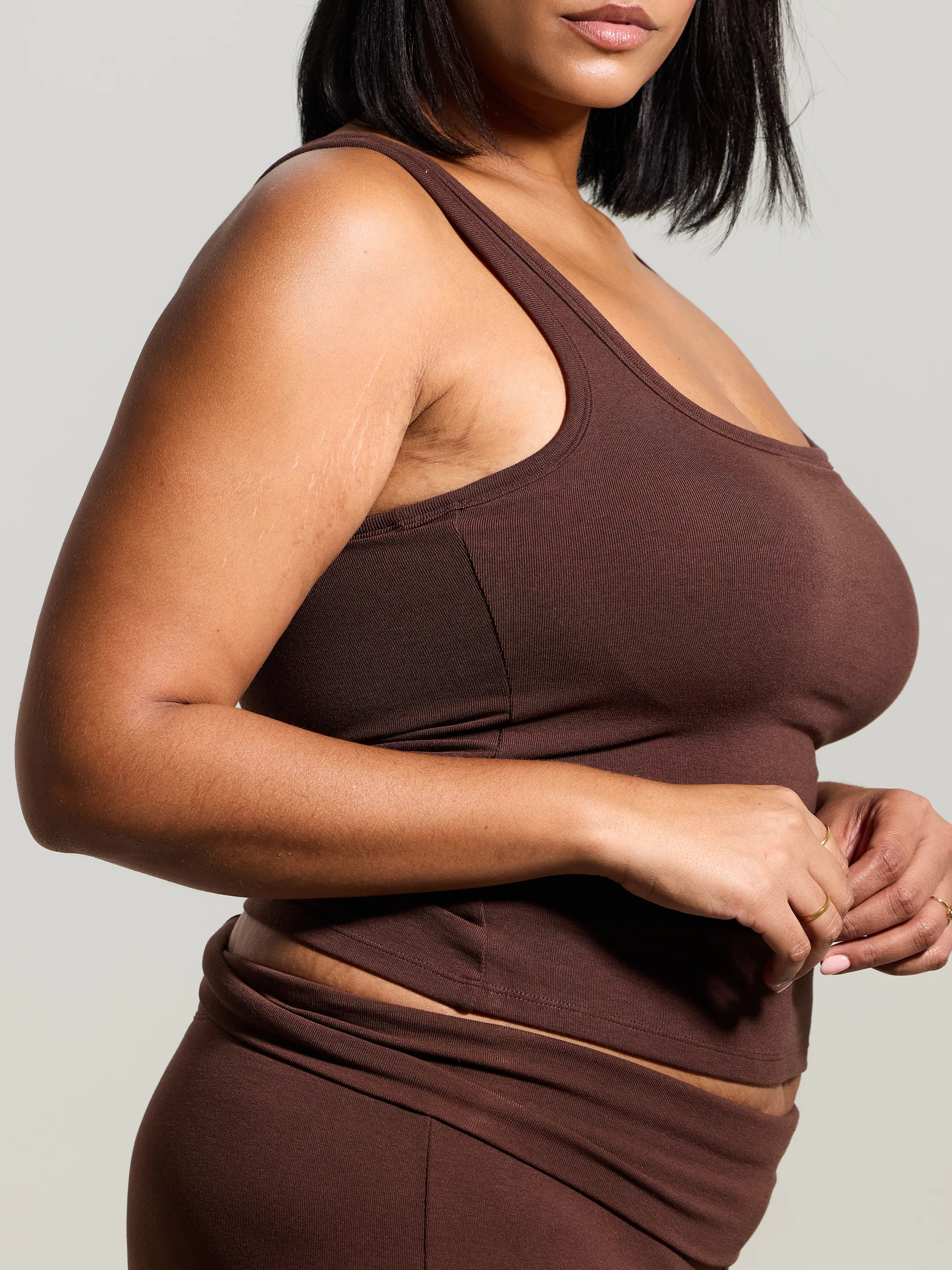 Scoop Neck Tank Full Length - Image 32