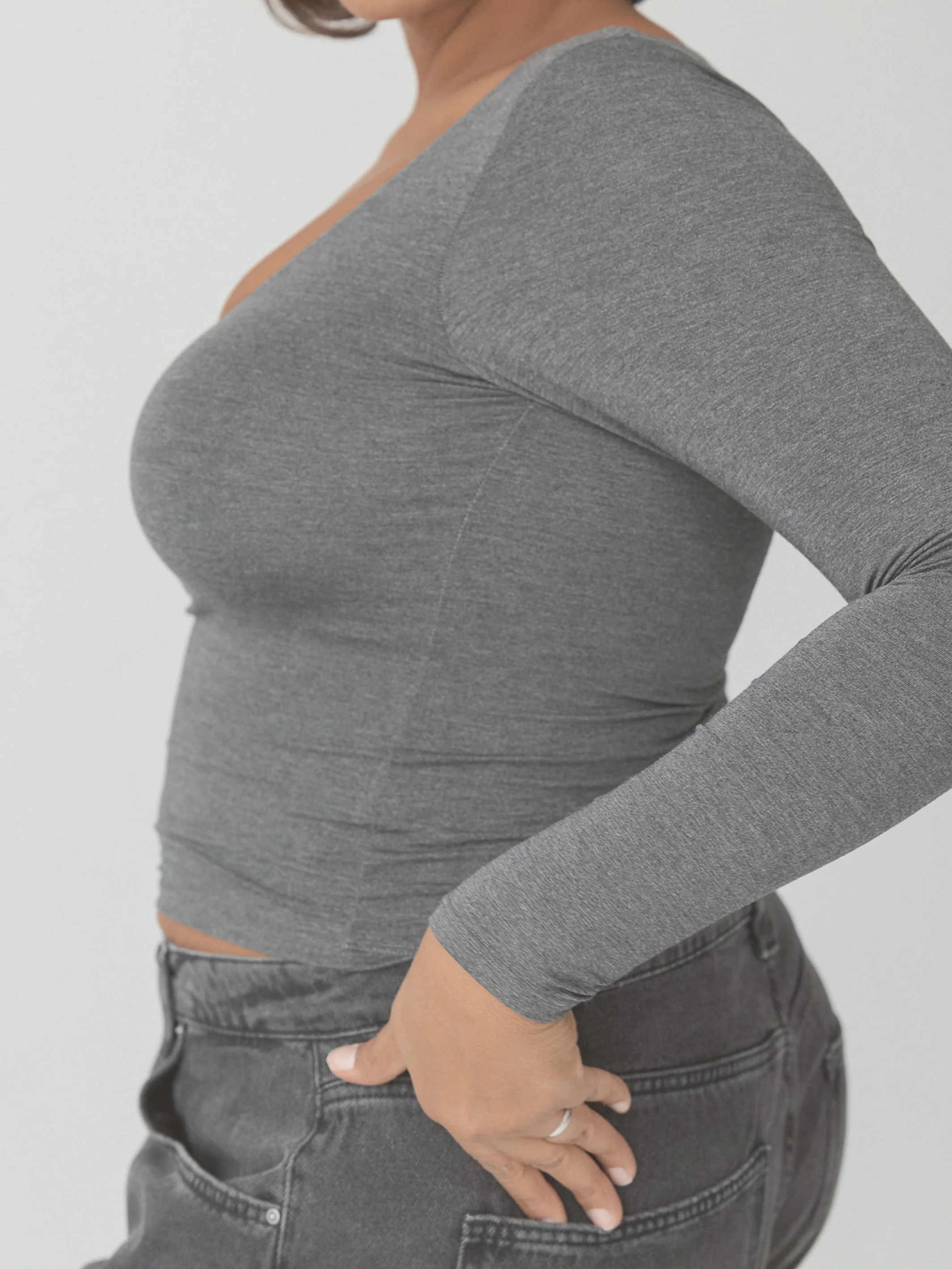 Scoop Neck Braless Long Sleeve - Image 12