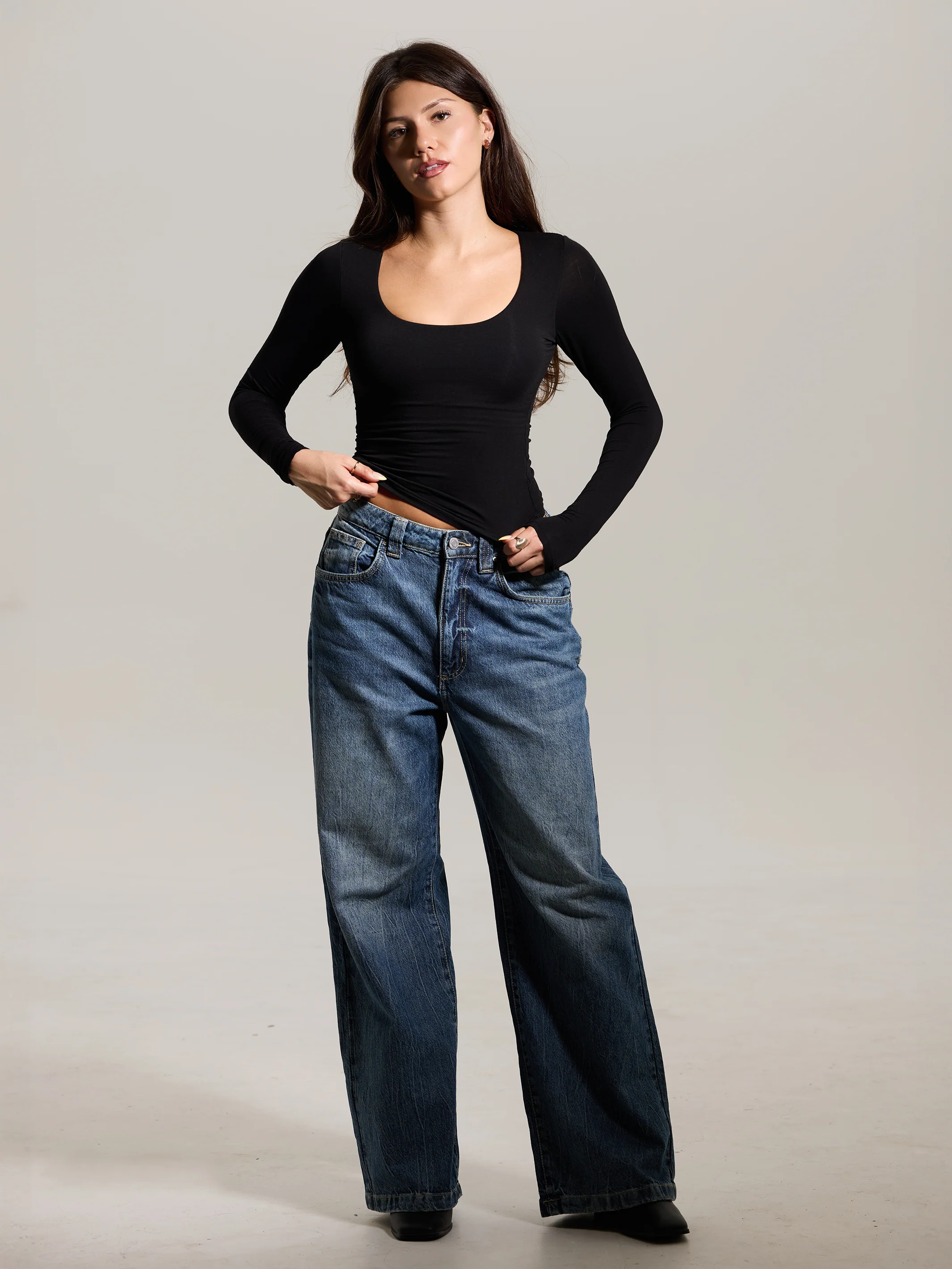 Scoop Neck Braless Long Sleeve - Image 9